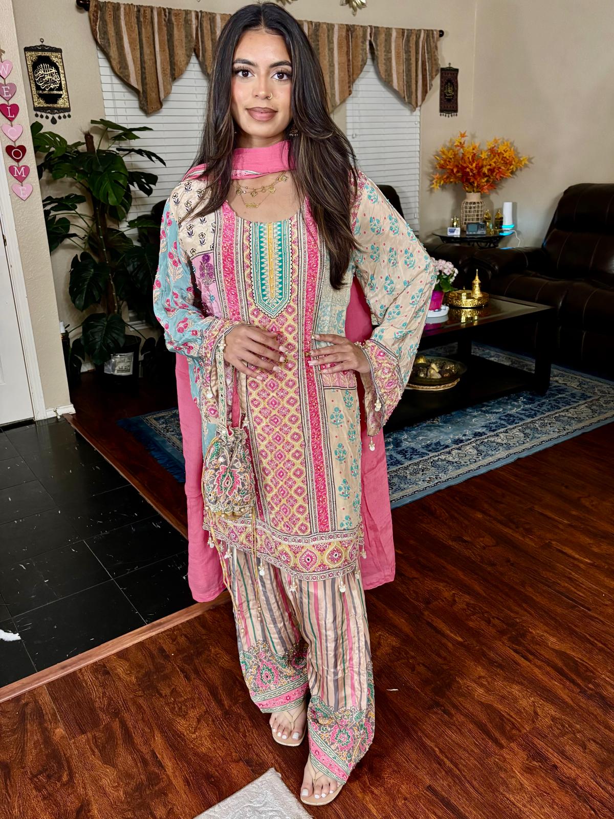 Multicolor Geometric Print Salwar Suit