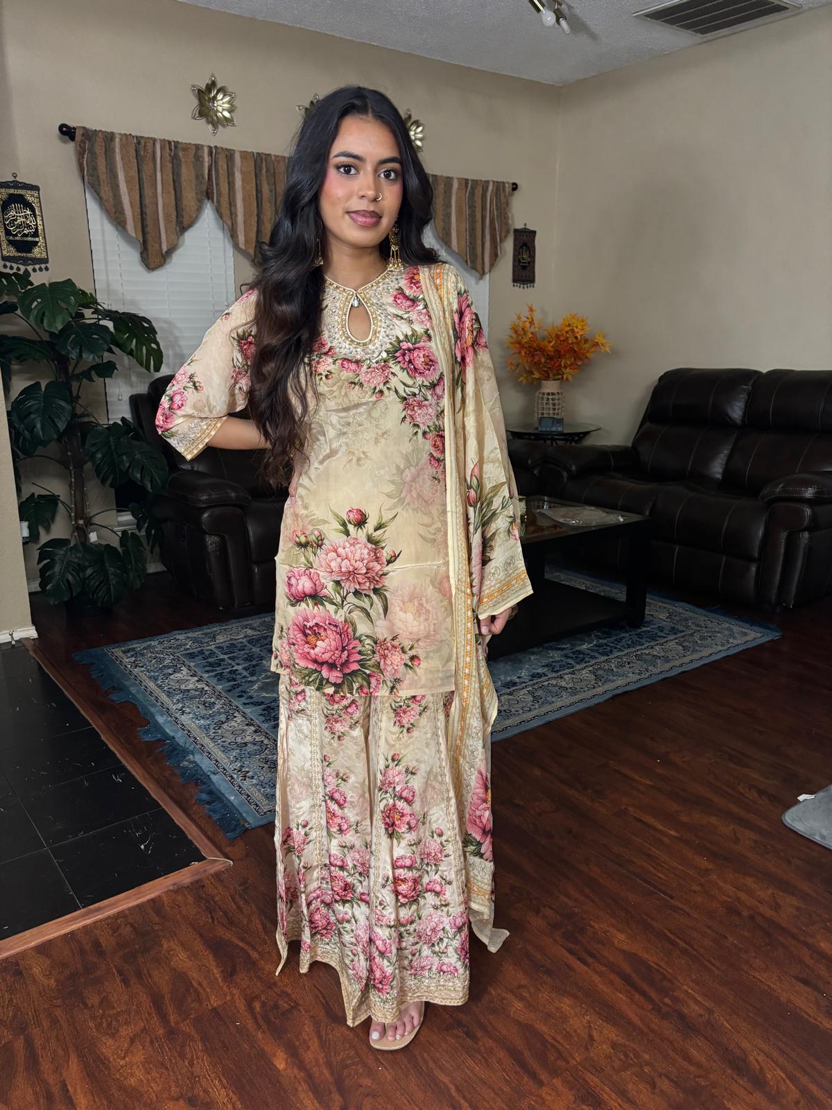Inaaya-Sharara Set