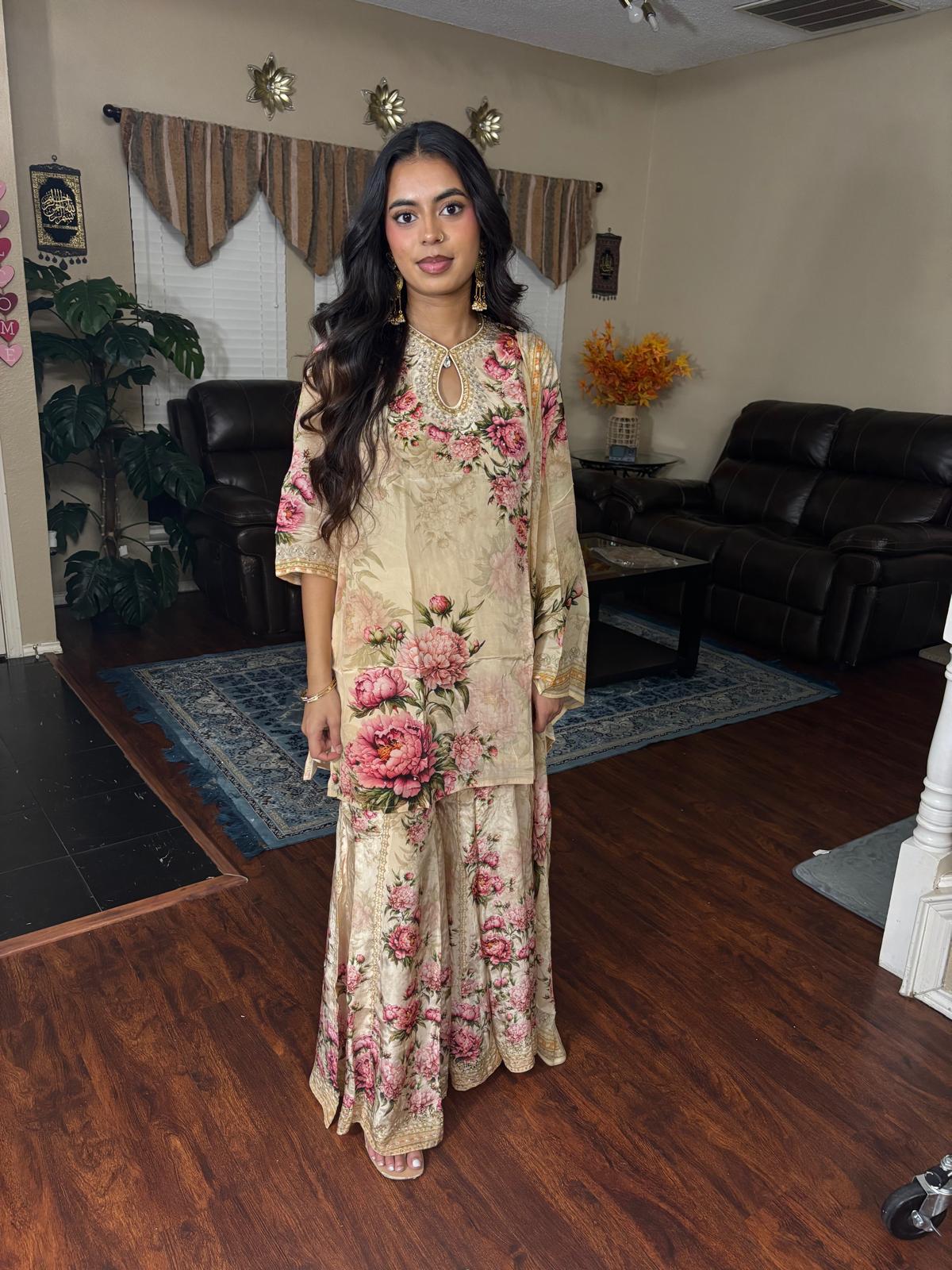 Inaaya-Sharara Set